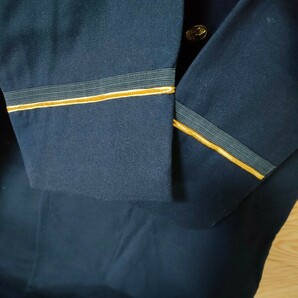 当時物 旧警察 合法品 コート フード付き未記名 制服 昭和レトロ ウール 外套 防寒着 ウール 中古品 ビンテージ アンティーク 長野県 oa5の画像6