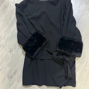 ZARA ファー付き　トップス