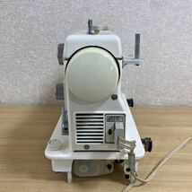 JANOME ジャノメ MODEL 802 レトロミシン アンティークミシン 手工芸 手芸 ハンドクラフト 裁縫道具 裁縫 レトロ フットペダル付 3 カ 5338_画像5