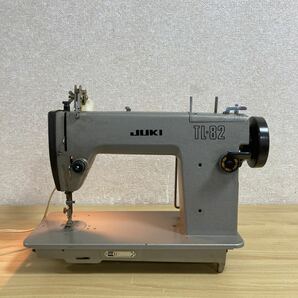 JUKI ジューキ TL-82 TYPE.82-08479 工業用ミシン 職業ミシン レトロミシン 手工芸 手芸 ハンドクラフト 裁縫道具 裁縫 3 カ 5465の画像1