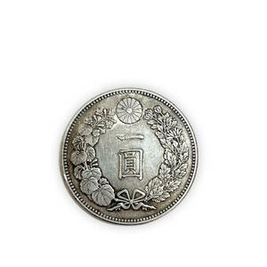 新一円銀貨 明治二十八年 一圓銀貨 重量約27.0g 径約38.1mm 明治28年 1円銀貨 状態写真参照 アンティーク シルバー