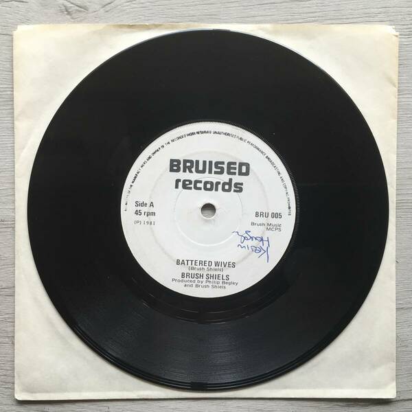 BRUSH SHIELS BATTERED WIVES アイルランド盤　SKID ROW GARY MOORE 