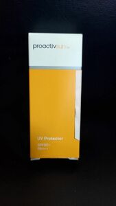 プロアクティブ + 薬 用 UVプロテクター （ 30mL) 1本 Proactiv 日焼け止め にきび ニキビ UVケア 紫外線