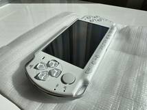 PSP2000 セラミックホワイト CFW対策前基板搭載_画像5