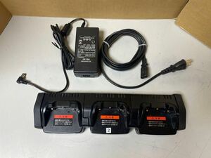 N1289/3台連結式急速充電器　充電台　CD-51　3個　ACアダプター　MPA-47A 1個　セット　動作品