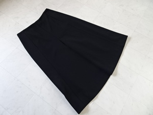 新品☆コムサデモードのデザインスカート・黒・7号・定価2万円