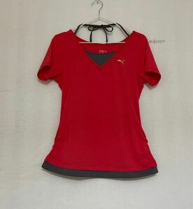 050 美品　プーマ　半袖カットソー　バックリボン　赤　グレー　L 半袖Tシャツ