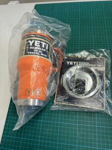 イエティ　日本未発売　新製品　トラベルマグ　キングクラブカラーYETI Rambler 30 oz Travel Mug, with Stronghold Lid, Color: King Crab