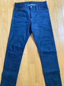 ユニクロ ストレッチ セルビッジ スリムフィット ジーンズ 31インチ 321-453203 69 NAVY 試着のみ