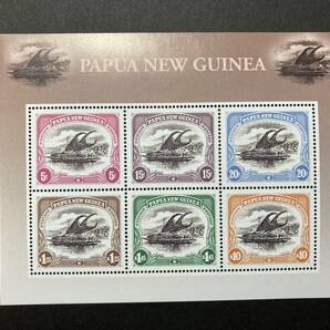 外国切手（未使用）パプアニューギニア 2002年発行 パプアの1番切手100年 6種小型シート - 帆船 伝統文化 の画像1