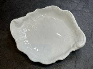 B1814●リチャードジノリ 白いお皿 貝デザイン 