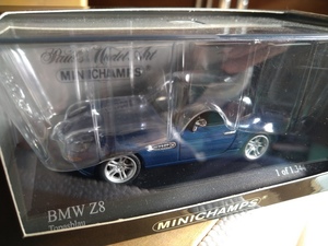 PMA 1/43 BMW Z8 カブリオレ 1999 (topasブルー)