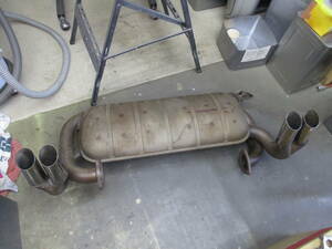  Ferrari Testarossa original rear muffler used becomes. beautiful goods FERRARI 125928 genuine article rare restore processing traces equipped long-term keeping goods 