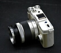 NY3-118【現状品】PENTAX Q　ペンタックス　デジタル一眼　ミラーレス一眼カメラ　レンズキット　カメラ　動作未確認　中古品　保管品　_画像9