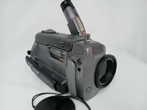 SONY ソニー video Hi8 Handycam CCD-TR900　O10