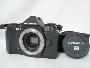 OLYMPUS オリンパス OM-D E-M5II ミラーレス一眼カメラ ボディ　C2