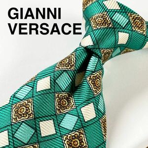 レア ジャンニヴェルサーチ(GIANNI VERSACE) バロック スカーフ 柄 ネクタイ イタリア製 シルク 緑 グリーン 華やか パーティー ブランド