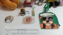 ディズニー 《大量セット》《未開封品あり》プルート＆グーフィー 11点 ぬいぐるみ ぬいぐるみバッジほか 6S21 【80】_画像2