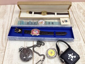 * Disney clock wristwatch pocket watch 5 point watch Mickey Mouse Winnie The Pooh 20 anniversary another 8P9 [80]