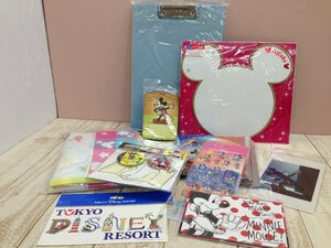 ◇ディズニー 《大量セット》《未開封品あり》ミッキー＆ミニー 10点 色紙 缶バッチ ステッカーほか 8P1 【80】