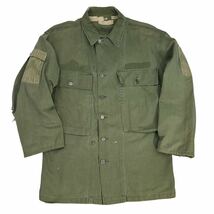 希少 40's U.S.ARMY M-43 HBT JACKET サイズ36R/S相当 カーキ リペア有 袖先切断 袖.後ろ肩部分破れ有 vintage 古着 13star 初期型 A2258_画像2