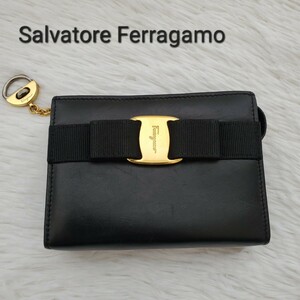 1円スタート　1スタ　極美品　Salvatore Ferragamo　フェラガモ　レザー　革　ポーチ