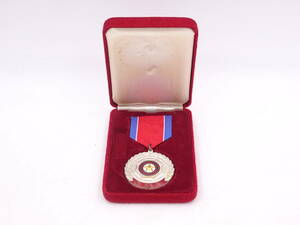 NI122/朝鮮民主主義人民共和国 総連 設立 20周年 記念 メダル 勲章/箱 付/北朝鮮 微章 保管品 