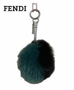 フェンディ ブラック グリーン ポンポン チャーム レザー ファー キーホルダー レザー FENDI キーリング 黒 緑 シルバー