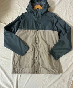 GAP ブルゾン　ウインドブレイカー マウンテンパーカー アウター　バイカラー　ナイロン