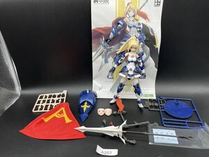 即決 同梱可 A207 コトブキヤ 装甲娘 アキレス ミカヅキ カリナ ダンボール戦記 完成品 ジャンク