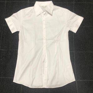 半袖 白　ワイシャツ　9号