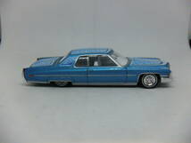 GREENLIGHT CALIFORNIA LOWRIDERS SERIES 2 1972 CADILLAC COUPE DEVILLE カリフォルニアローライダー2 1972 キャデラック クーペデビル_画像5