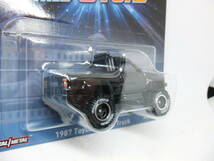 HOTWHEELS BACK TO THE FUTURE 1987 TOYOTA PICKUP TRUCK ホットウィール バックトゥザフユーチャー 1987 トヨタ ピックアップトラック_画像5