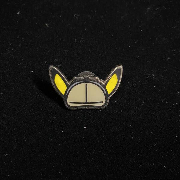 (海外限定)ポケモン ピンバッジ 名探偵ピカチュウ