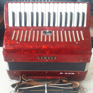 【YAMAHA　S-32A　アコーディオン】　楽器　鍵盤楽器　器材　アコーディオン
