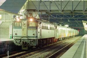 ♪　EF65 1032（貨物塗装機）＋ゆうゆうサロン岡山　KG写真 ♪　