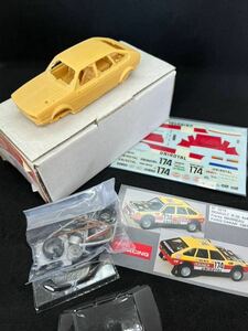 1/43 キットルノーR20 4×4 パリダカール1981 ミニカーレーシング RENAULT Paris Dakar 