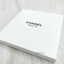 値下げ 新品未使用 2023 最新 CHANEL シャネル ノベルティ 化粧ポーチ ロゴ ネイビー 限定 ラメ コスメ 小物入れ ブランド ポーチ_画像8