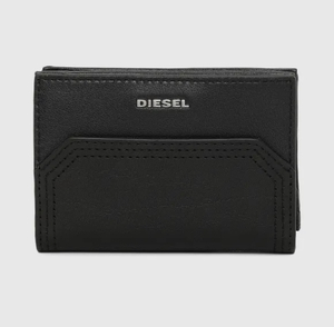 ★新品未使用/DIESEL/価格13800円★カード付 ディーゼル レディース ロゴ レザー 2つ折畳 カードケース ブラック