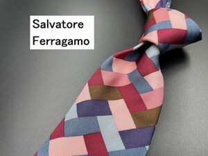 【超美品】Salvatore Feragamo　フェラガモ　チェック柄　ネクタイ　3本以上送料無料　ピンク系　0303233