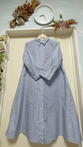 【美品】★UNIQLO(ユニクロ)★涼しげな色合いのボーダー柄で揺ったりとしたシンプルなワンピース♪サイズ／S