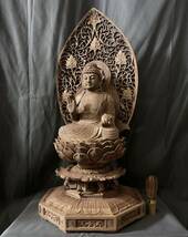 大型高62cm 仏教工芸品　総楠製　井波彫刻　極上彫　木彫仏像 薬師如来座像_画像1