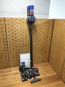 LUG12025相 dyson V8 Fluffy+ コードレスクリーナー TT3-JP-JFA1128A ジャンク品 直接お渡し歓迎