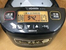 MYG38378相 ★未使用★ 象印 マイコン炊飯ジャー NL-DT10-BA 4mm 黒厚釜 直接お渡し歓迎_画像2