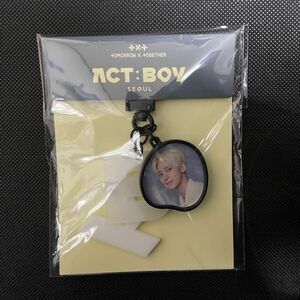 ACT BOY テヒョン　キーリング　おまけ付き