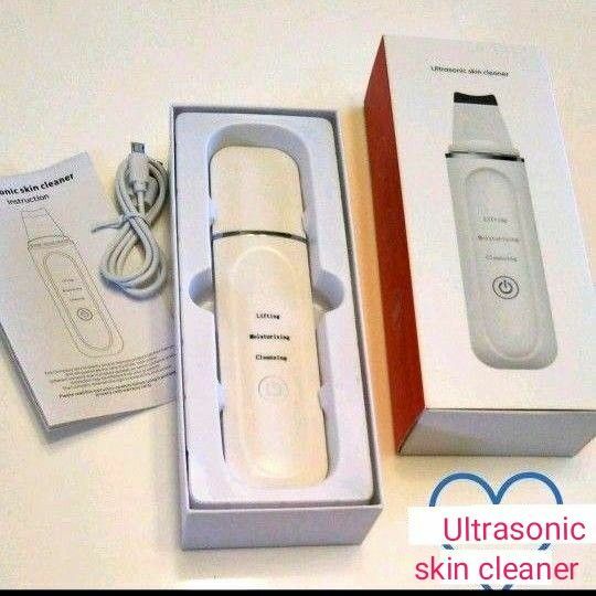 Ultrasonic skin cleaner ウォーターピーリング　美顔器　 超音波