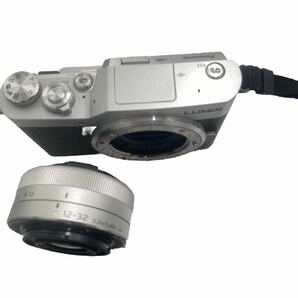 Panasonic Lumix ルミックス DC-GF9 デジタル一眼レフカメラ 通電確認済み パナソニック 中古 camera メーカー ミラーレス一眼カメラ の画像3