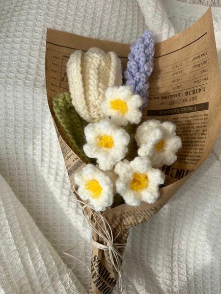 毛糸で編んだお花 ハンドメイド