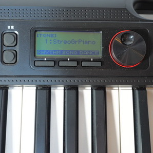美品 CASIO CT-S200BK キーボード 61鍵盤 2020年製 電子ピアノ 持ち運び楽 楽器/160サイズの画像2