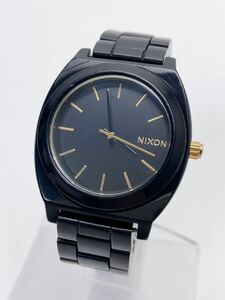 T967 NIXON ニクソン 腕時計 100M 黒文字盤 電池交換済み